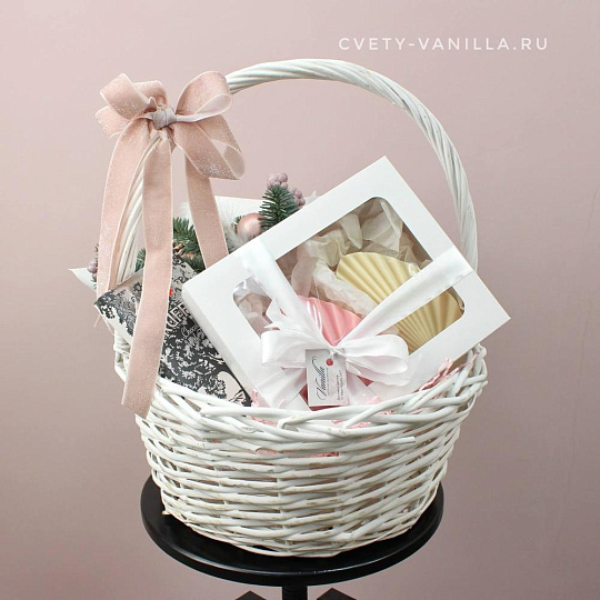 Сладкая корзина PINK NEW YEAR - изображение 2
