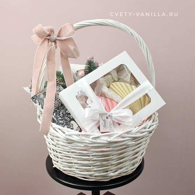 Сладкая корзина PINK NEW YEAR - изображение 2