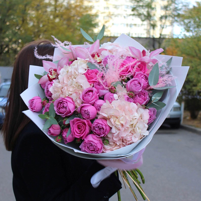 Cборный букет "Amore" - изображение 2