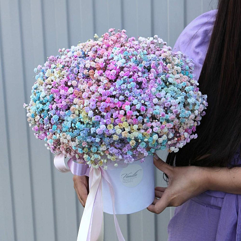 Композиция с разноцветной гипсофилой - изображение 2