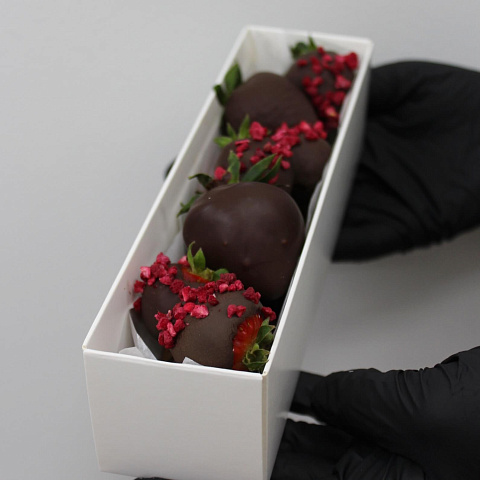 Клубника в шоколаде: Набор клубники в шоколаде