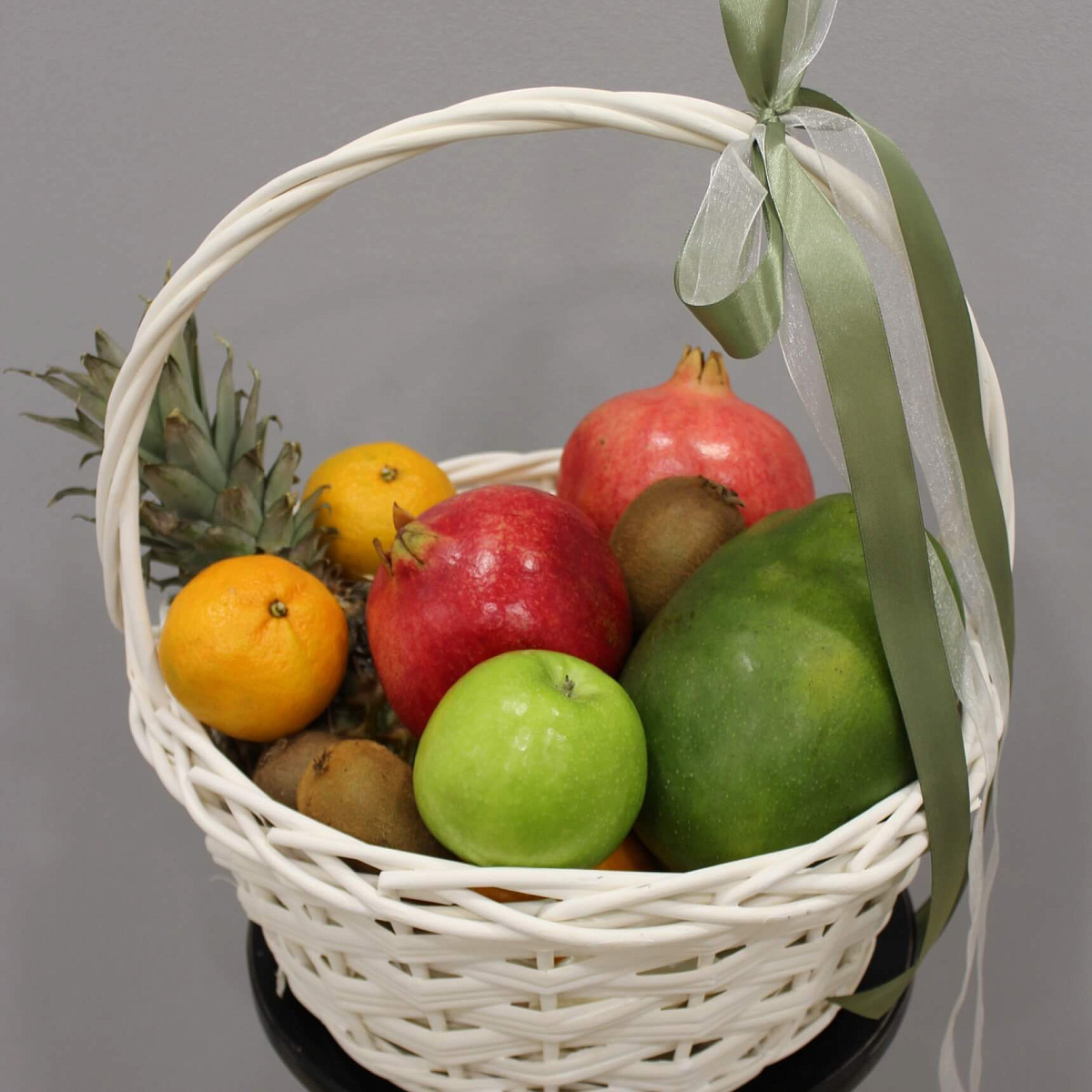 Корзина с фруктами "Дары природы"