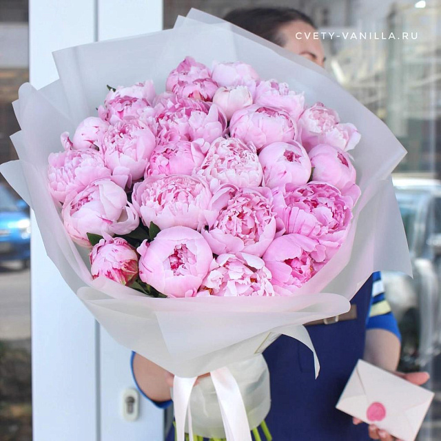 Букет из 25 пионов - изображение 2