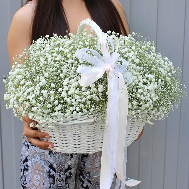 Белая гипсофила в корзине - изображение 2