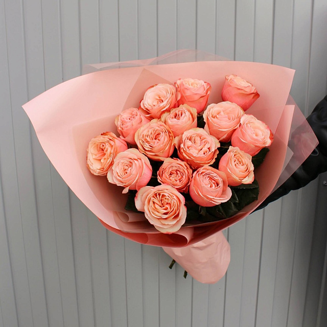 15 пионовидных роз Kahala 60 см - изображение 2