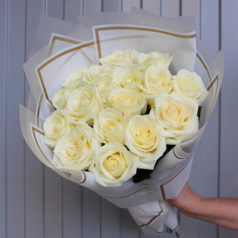 Букет из 17 белых роз 60 см - изображение 2