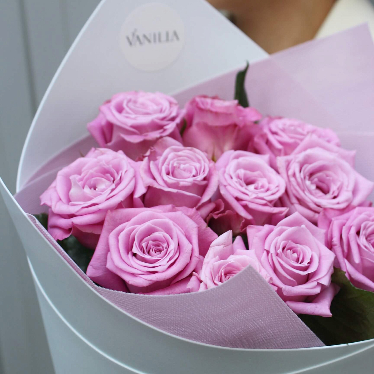 Букет из 11 розовых роз 40 см