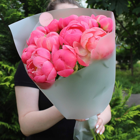 11 пионов Coral Charm - изображение 2