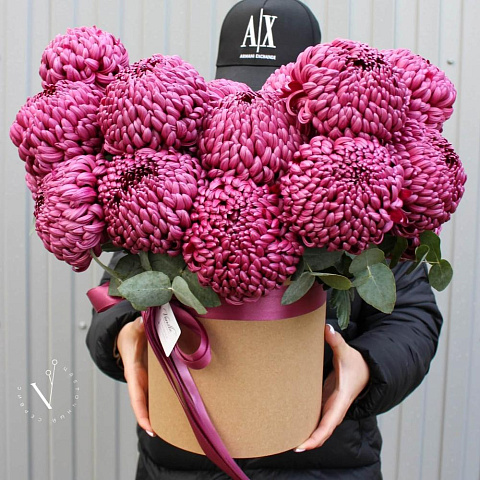 шляпная коробка с хризантемой  - изображение 2