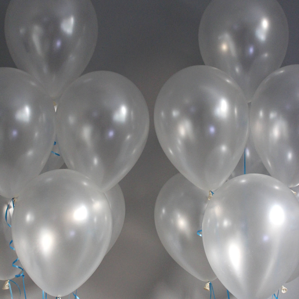 Связки белых шаров