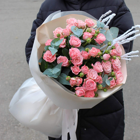 Зимний букет со снежными веточками - изображение 2