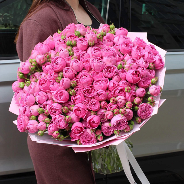 Букет из пионовидной кустовой розы - изображение 2