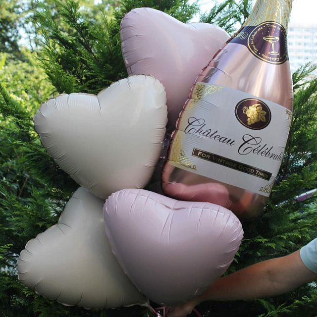 Связка шаров сердец с бутылкой игристого - изображение 2