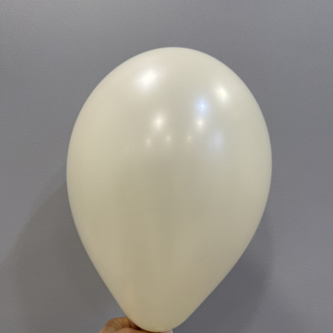 Латексный шар "Сливочный" - изображение 2