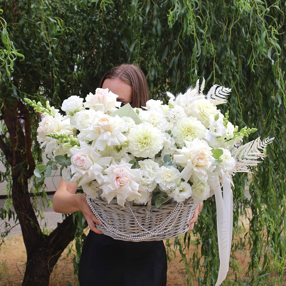 Стильная корзина "Нежность"