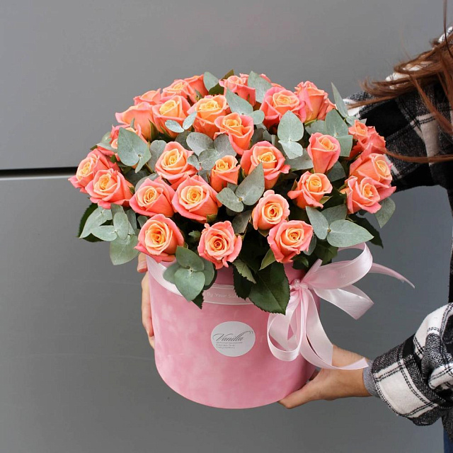 розы Бокс с ароматной розой и эвкалиптом - изображение 2