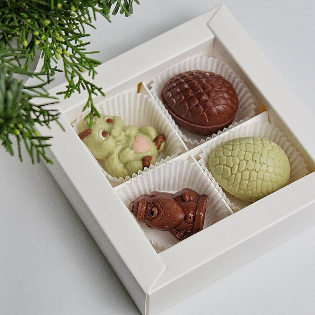 Шоколадный набор конфет "Новогодний" 4шт. - изображение 2