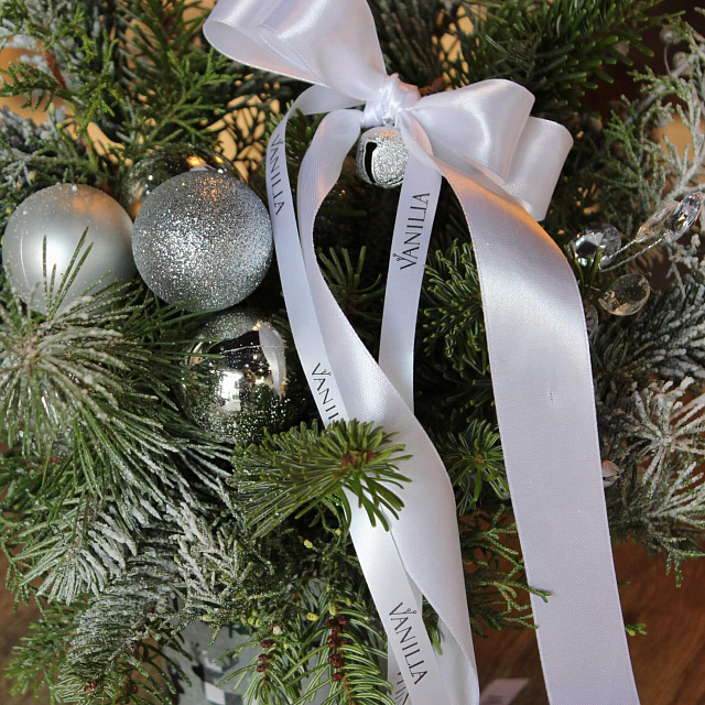 Цветы на праздник: Композиция новогодняя "Holidays"