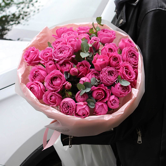 Букет из 15 малиновых роз
