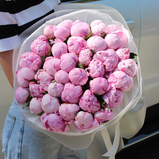 Букет из розовых пионов - изображение 2