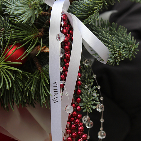 Новогодние композиции с цветами: Композиция «Яркий Новый год»