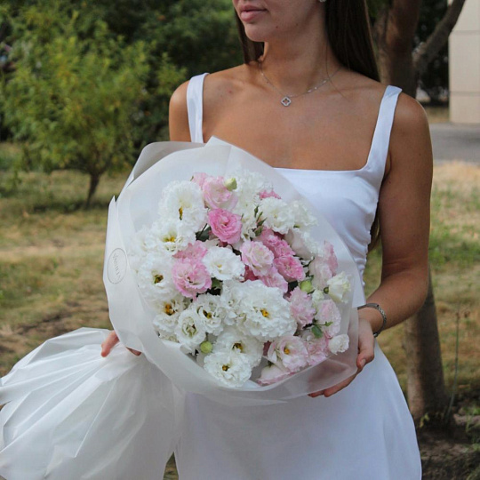 Букет из эустомы "Кружева" - изображение 2