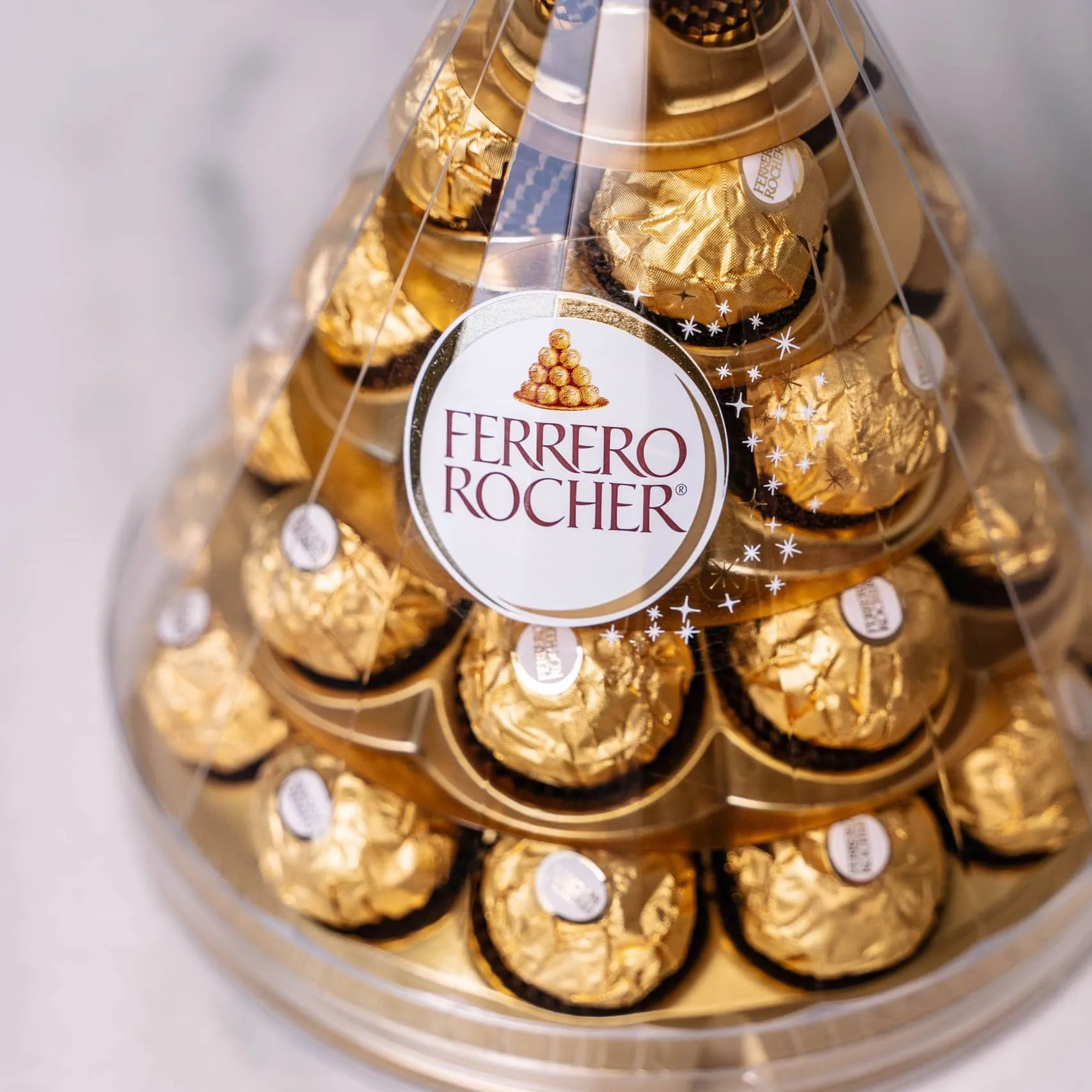 Купить Конус Ferrero Rocher 350 г в Краснодаре с доставкой на дом от Vanilla