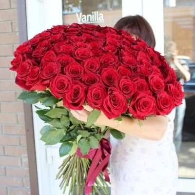 75 красных роз "Эквадор" 70 см