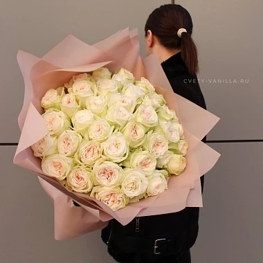 Букет ароматных роз White Ohara