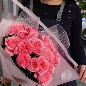 Букет из 15 пионовидных роз Pink Expression