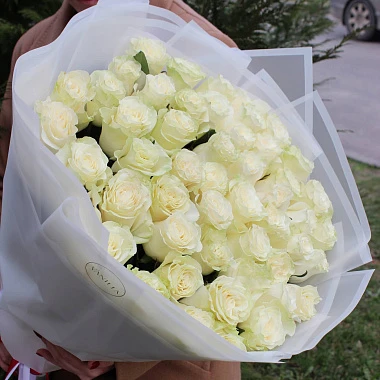 51 белая импортная роза 90 см
