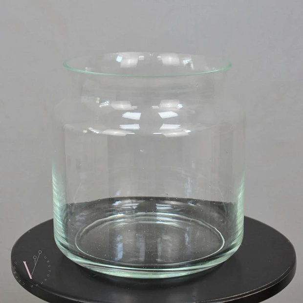 Стеклянная ваза для цветов 19 см